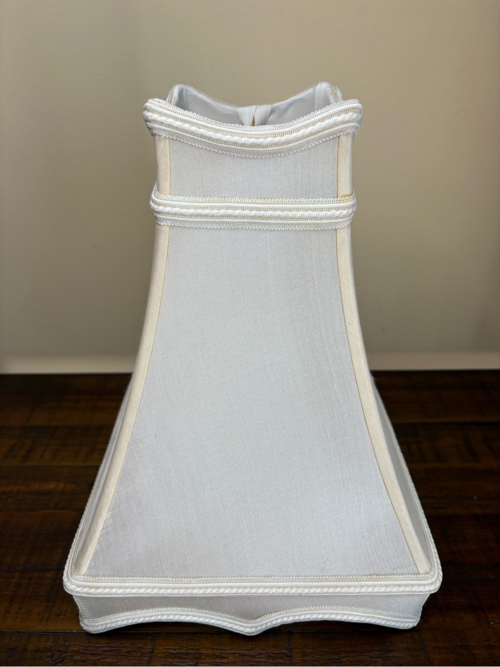 White Royal Designs Fancy Square Bell Lamp Shade - Picture 2 of 12